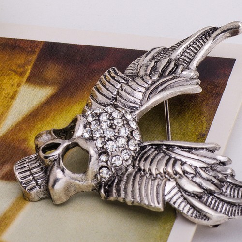 Crâne bones broche cristal - ,