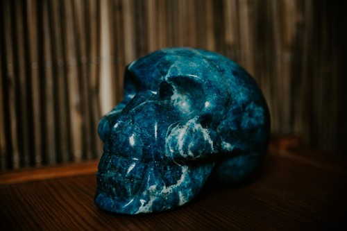 Crâne cristal apatite bleu - crâne, de